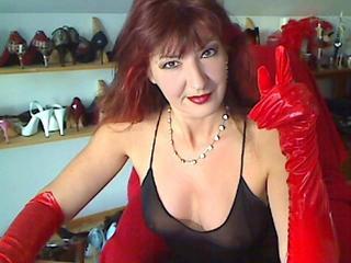 Lady-Sandrine - Oralsex, Spanking, Voyeurismus, Gangbang, Live Dates