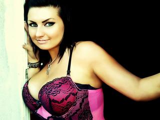 Marta22J. - Rollenspiele, Tattoos, Exhibitionismus, Oralsex, Voyeurismus