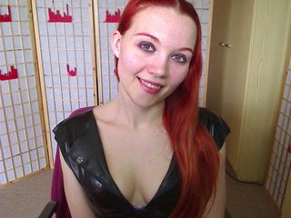 Sweet Meli - Exhibitionismus, Voyeurismus, Spanking, Wachs-Spiele, Fetisch