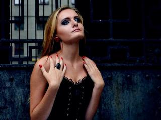 LexyHill - Exhibitionismus, Rollenspiele, Gangbang, Anal-Sex, Voyeurismus