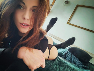 Man weiss ja nie, was der Tag mit sich bringt, von daher: Carme Diem ! Ich bin ziemlich offen, jedoch mag ich mich erst mal um schauen ! Gerne topless - hehe