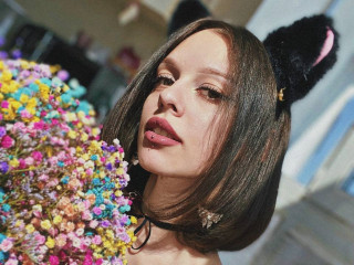 PrettyEllie  - Vorschaubild 3