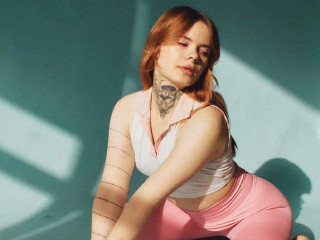 KayaMiller  - Vorschaubild 3