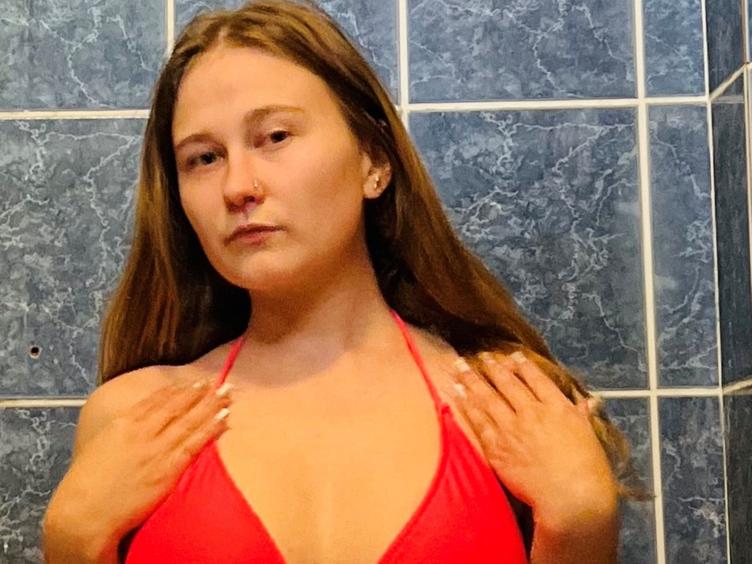 glossybabe18
